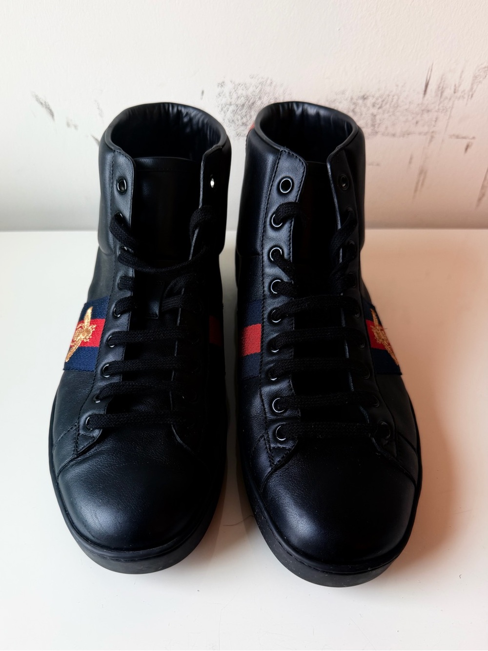 Pre-Loved Men’s Gucci Bee Ace Web| Black Leather High Top Sneakers